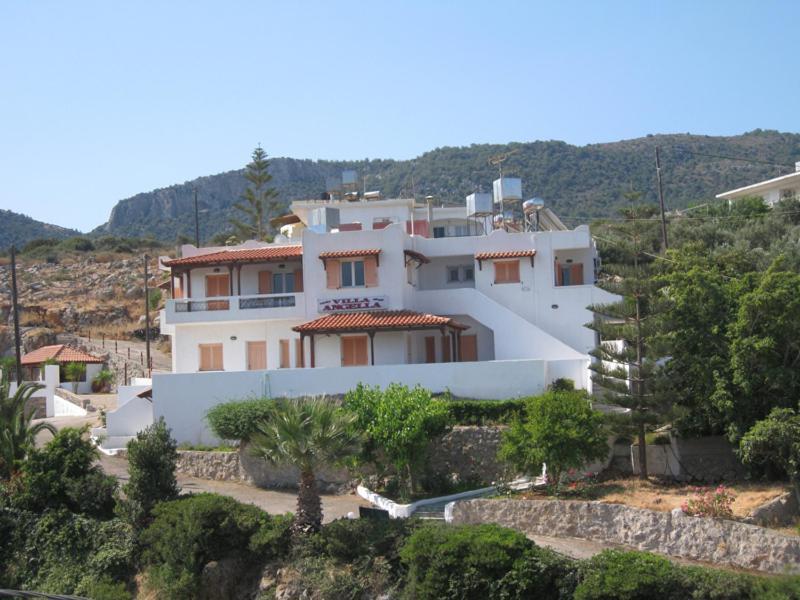 Villa Angela Istron Eksteriør billede